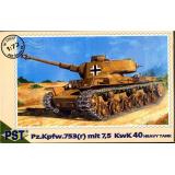 Pz.Kpfw.753 (r) mit 7,5 kwK 40 German heavy tank (PST72027) Масштаб:  1:72