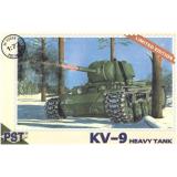 Сборная модель танка КВ-9 (PST72034) Масштаб:  1:72