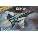 MiG-29 Soviet fighter-bomber (ZVE7208) Масштаб:  1:72