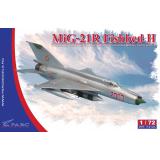 Разведывательный самолет МиГ-21 Р "Fishbed H" 1:72