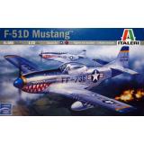 Истребитель P-51D Mustang 1:72