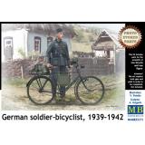 Немецкий солдат-велосипедист, 1939-1942 1:35