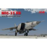 Самолет-разведчик МиГ-25 РБ 1:48